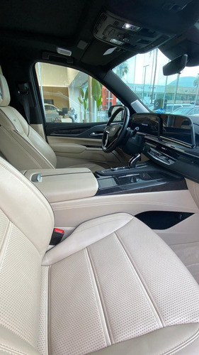 Cadillac Escalade Esv (version Larga ) 2022