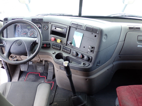 Tracto Camión Freightliner Cascadia Dd15 Año: 2013 Gmy100660