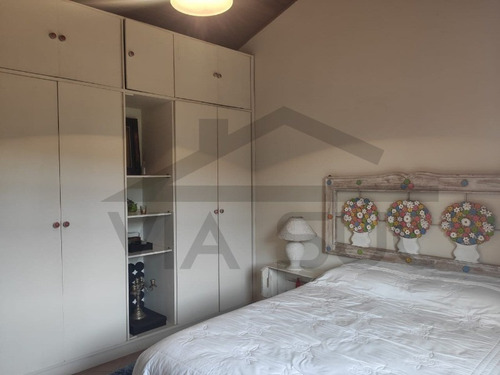 Imagem 19 de 30 de Deslumbrante Imóvel, Ideal Para Lazer E Moradia, 576,02 M³ De Área Construída. Belíssima Casa Bem-acabada Com 03 Pavimentos - 47 - 69982342