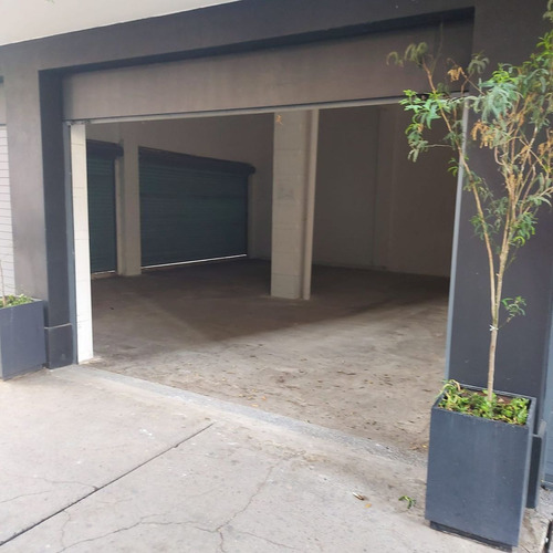 Imagen 6 de 7 de Local En Esquina,calle Palma, Centro Historico