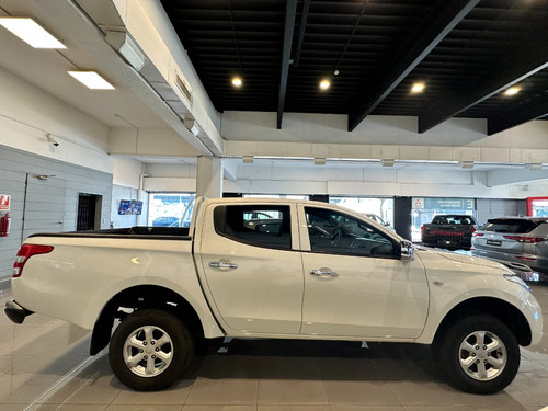 Mitsubishi L200 2.5 Turbo Diesel Full 4x2 D/c 2020