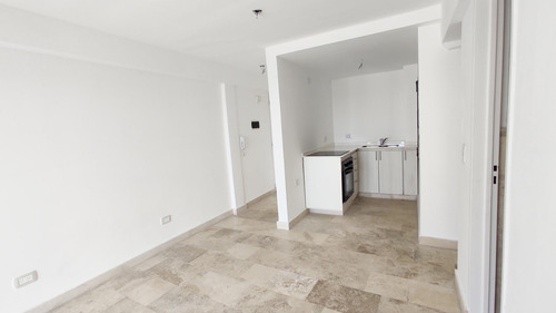 Departamento Moderno 2 Ambientes Con 2 Baños En Moron En Venta