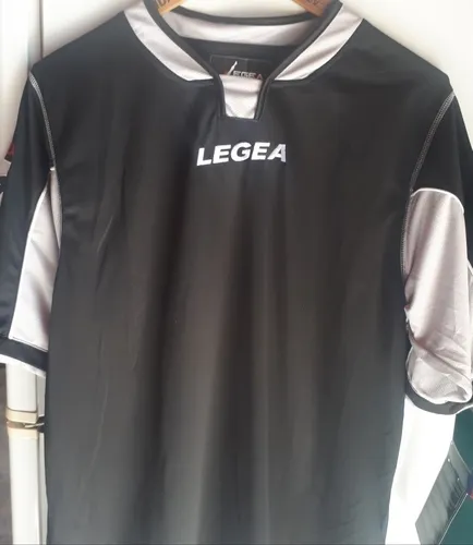 Legea marca online deportiva