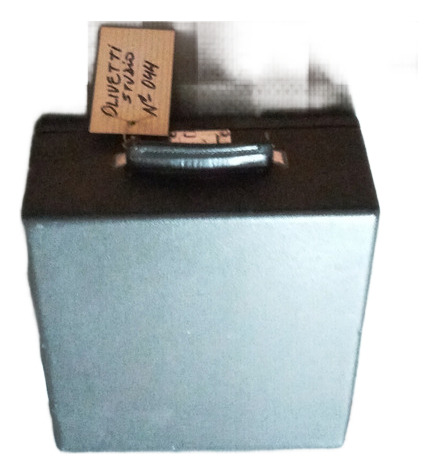 Maquina De Escribir Olivetti Studio Made In Italy#220- 044 (Usado)