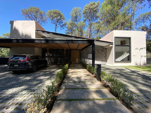 Imagen 2 de 24 de Estrena Moderna Casa, Avandaro, Valle De Bravo