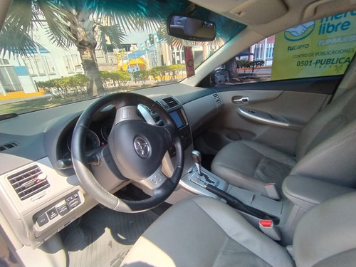 Imagen 9 de 15 de Toyota Corolla Gli