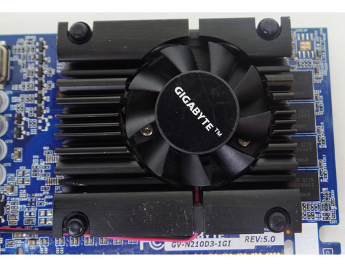 Placa De Vídeo Gigabyte Nvidia Geforce G210 1gb Ddr3 (Recondicionado)