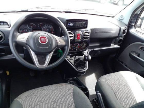 Imagem 3 de 9 de Fiat Doblò 1.8 Mpi Essence 7l 16v Flex 4p Manual