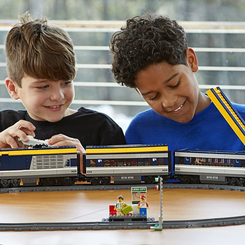 Lego 60197 City Conjunto de tren de pasajeros 677 piezas Bluetooth control remoto juguete RC 