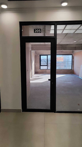 Arriendo Local Comercial, Casa Montt, Ccó. (91249)