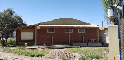 Imagen 21 de 30 de Alquilo Predio 6500 M2 Galpón 1900 M2 300 M2 Oficin Neuquen