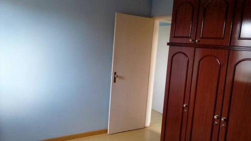 Imagem 8 de 15 de Apartamento 3 Dormitórios , 1 Vg Coqueiros - 3208