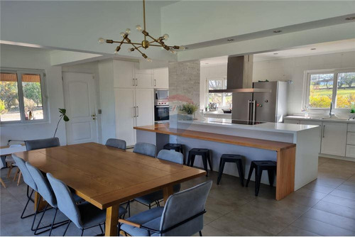 Se Vende Casa Condominio Altos De San Miguel.,