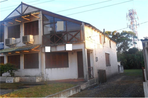 Se Vende Casa En Ph De 3 Dor. En Aguas Dulces