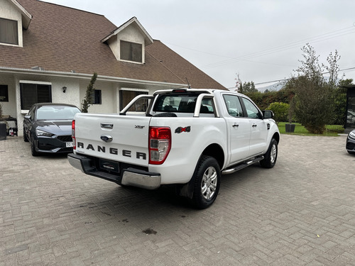 Ford Ranger 3.2L Dsl Xlt 4X4 At