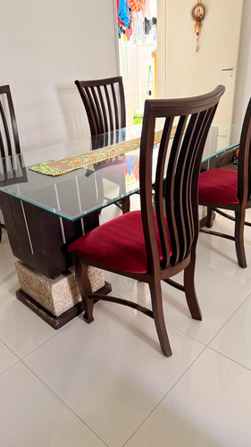 Mesa Com 4 Cadeiras