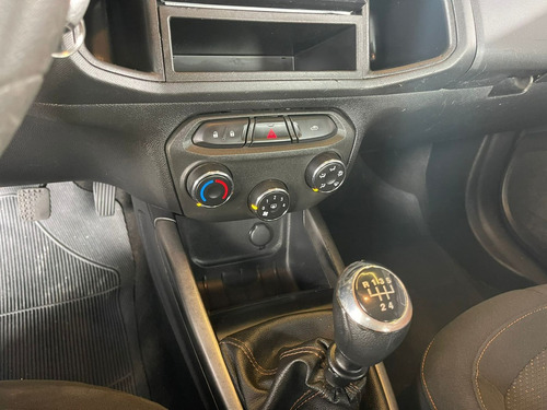 Chevrolet Onix 1.0 MPFI LT 8V