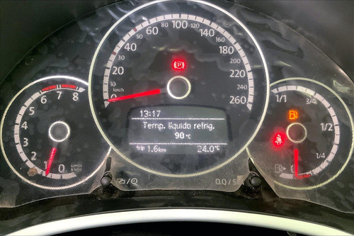 Imagen 23 de 25 de Volkswagen Beetle 3 Pts Hb Sport, 25l, Tm5, Ve, 6 Cd, Piel