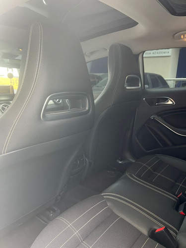 Mercedes-Benz Classe GLA 1.6 Enduro Turbo Flex 5p