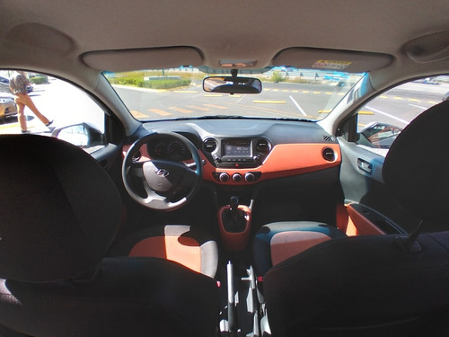 Imagen 3 de 15 de Hyundai Grand I10 2018 1.3 Gl Mid Mt