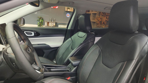 Jeep Compass 2.4 Limited Premium At
