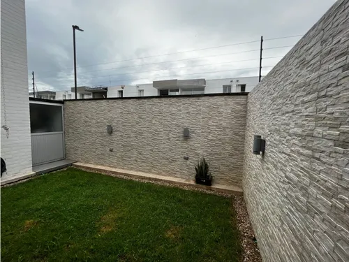 Venta De Casa De 152mts2 En Condominio El Castillo, Jamundí 9192.