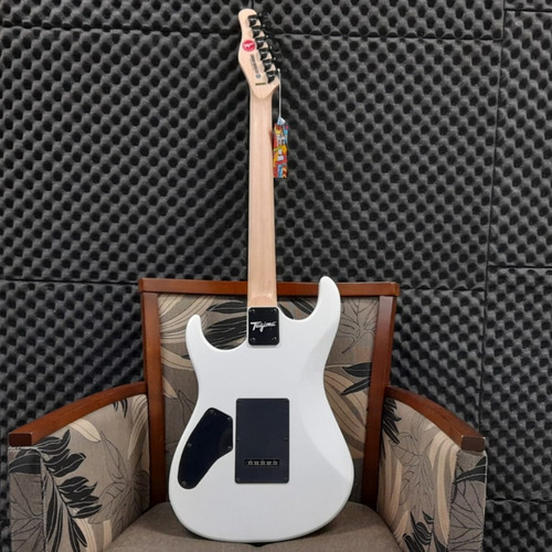 Imagem 3 de 7 de Guitarra Eletrica Tagima Modelo Tg-510 Branca