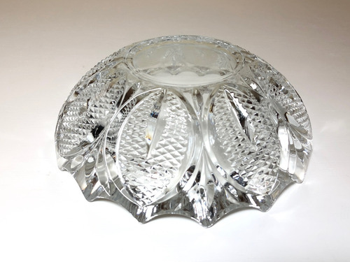Imagem 3 de 4 de Cinzeiro Antigo De Cristal Design Exclusivo C1