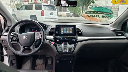 Imagen 10 de 15 de Honda Odyssey Touring 2020