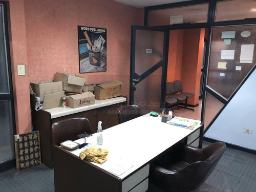 Imagen 3 de 21 de Venta De Galpón C/oficinas En Av. Rivadavia, Haedo.