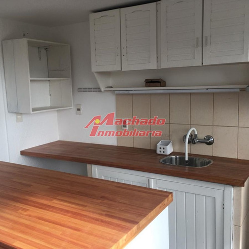 Imagen 3 de 12 de Apartamento A La Venta En Maldonado
