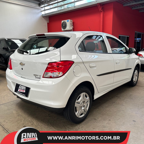 Chevrolet Onix 1.0 Lt 5p