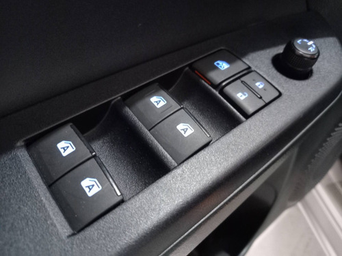 Imagem 11 de 14 de Toyota Yaris 1.3 16v Flex Xl Plus Tech Multidrive