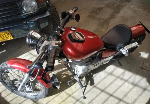Suzuki Tipo Bober