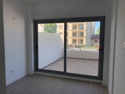 Imagen 10 de 14 de Departamento En Venta En Villa Bosch