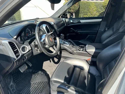 Porsche Cayenne 4.8 Turbo Tiptronic At