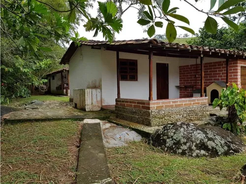 Venta Finca En Yolombo Via Gomez Plata
