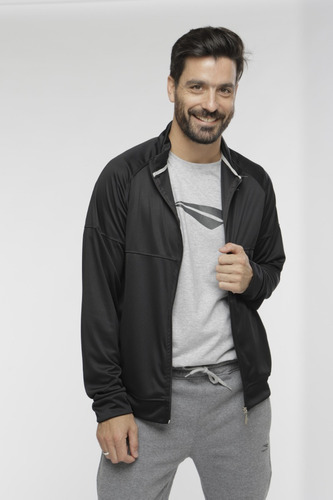 Imagen 6 de 9 de Campera Deportiva Penalty