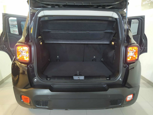 Imagen 19 de 24 de Jeep Renegade 2018 1.8 Longitude At6