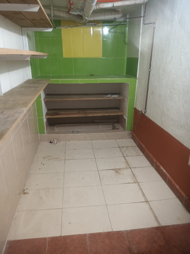 Local Comercial En Venta En Esquina Con Doble Acceso