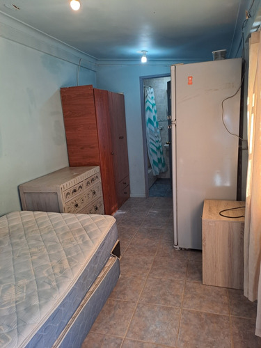 Arriendo Pieza Amoblada Con Baño Privado