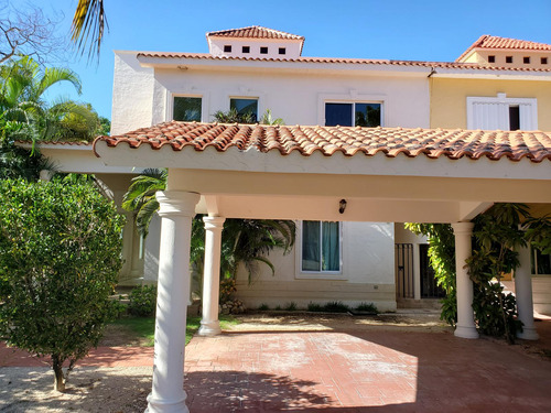 Casa En Venta En Playa Del Carmen 3 Recamaras Con Alberca Privada