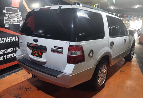 Imagen 3 de 9 de Ford Expedicion Sport Wagon
