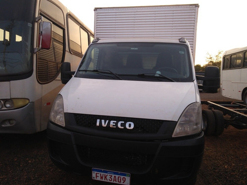 Imagem 3 de 10 de Iveco Daily Daily 55c17