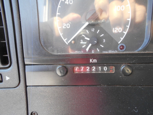 Imagem 8 de 15 de Volvo Vm 260 6x2 2010
