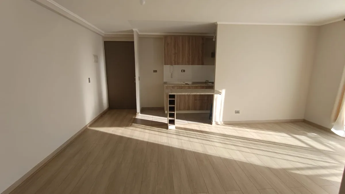 Imagen 2 de 12 de Arriendo Centrico Y Espacioso Departamento En Curauma