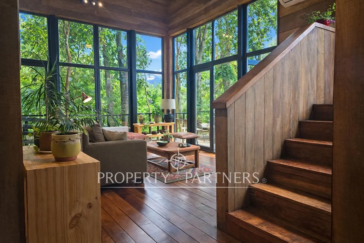 Imagen 4 de 26 de Increíble Casa De Madera Nativa En Condominio «tie...