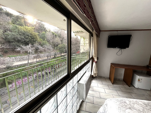 Se Vende Apart Hotel En Pleno Barrio Lastarria (8 Pisos)
