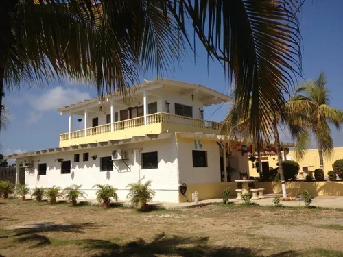 Best House Vende Exclusiva Posada En Chichiriviche Totalmente Operativa
