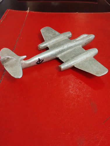 Antiguo Avion De Juguete A Escala Aluminio Gloster Meteor Aluminio (Usado)